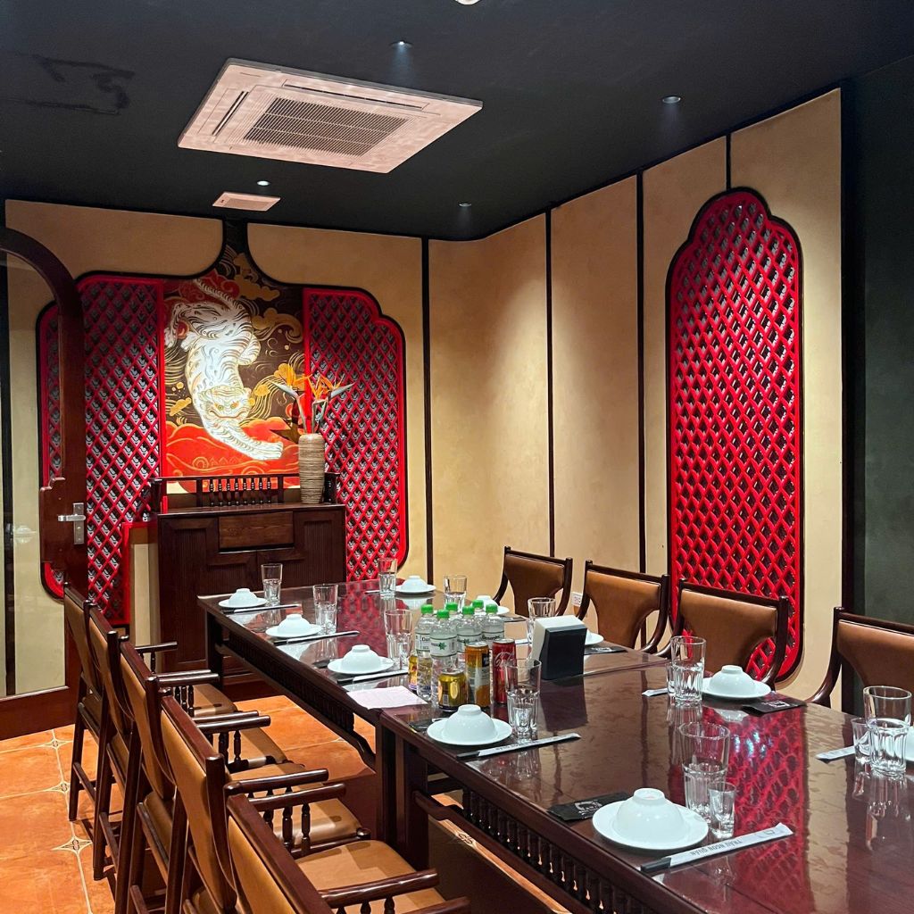 Elegant catering setup